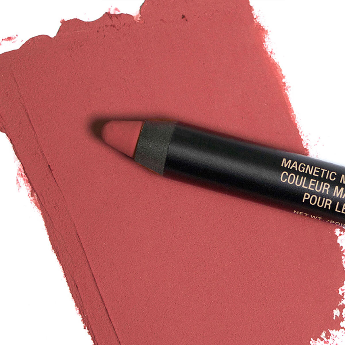 MAGNETIC MATTE LIP COLOR (L&Aacute;PIZ DE LABIOS MATE)